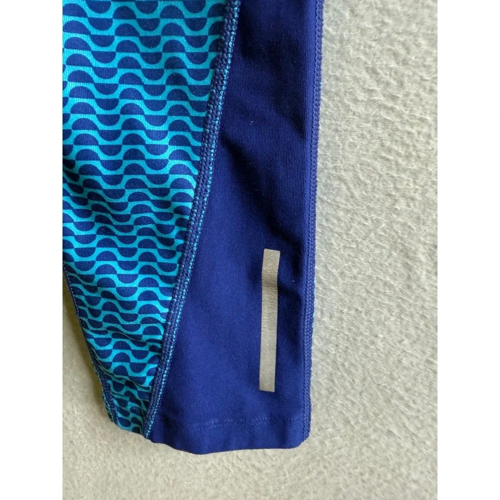 Nike Dri-FIT Capri‎ Leggings Women's Small Running  Blue Patterned Athletic